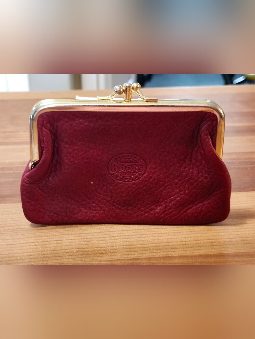 Vintage Roots Burgundy/red Leather Kiss-Lock Coin Purse with Gold Frame